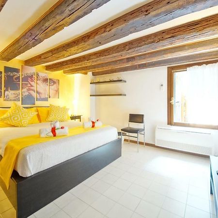 Calle Dei Fabbri San Marco Apartment Venedig Eksteriør billede