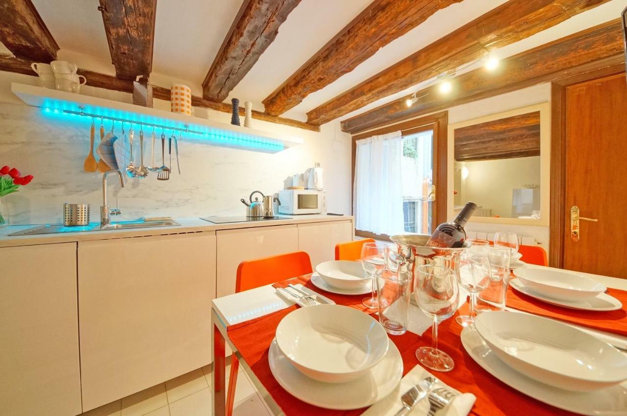 Calle Dei Fabbri San Marco Apartment Venedig Eksteriør billede