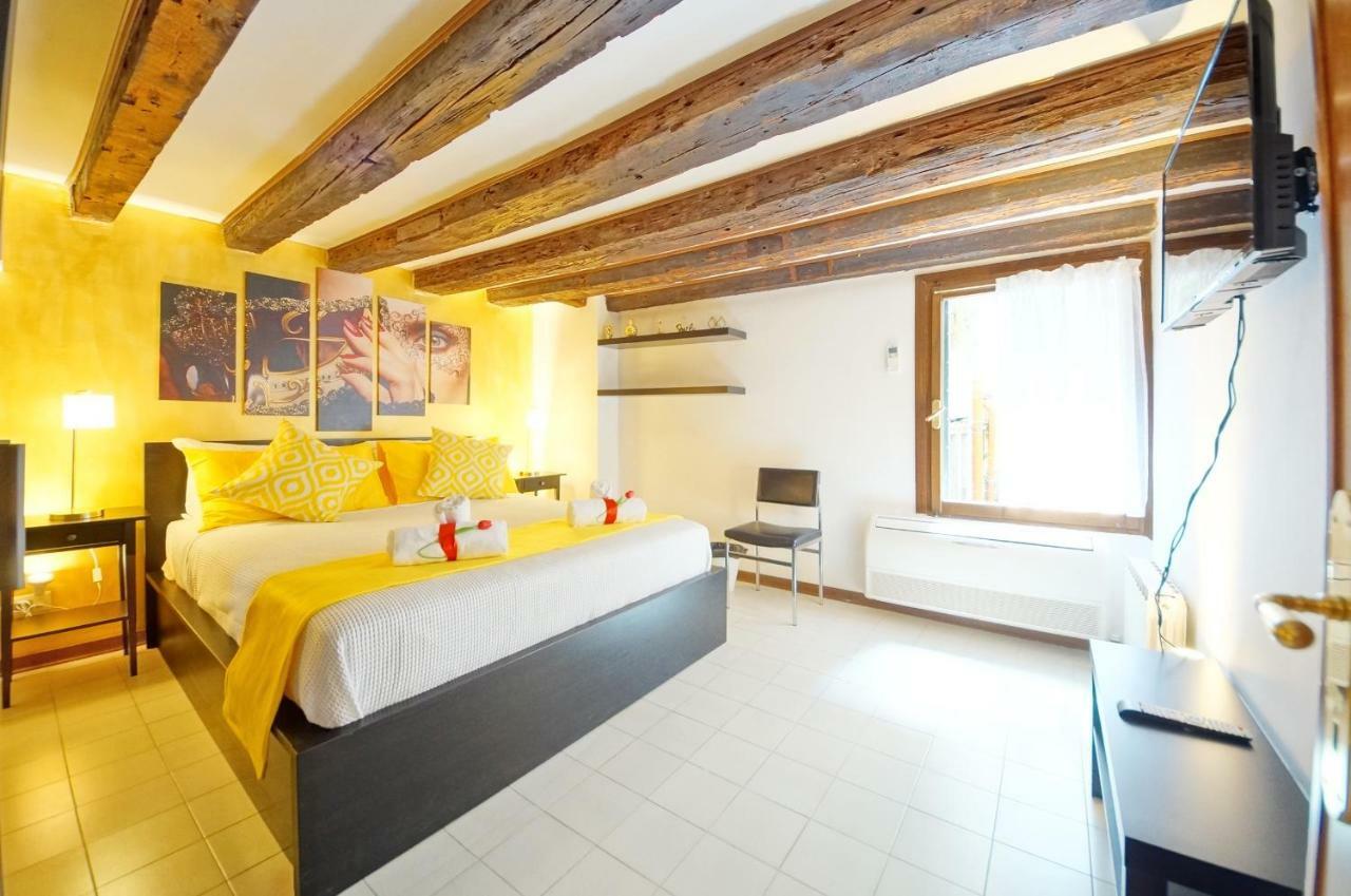 Calle Dei Fabbri San Marco Apartment Venedig Eksteriør billede